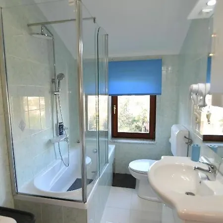 For Families With Children Opatija - Pobri, Opatija - 7890 Appartement Matulji