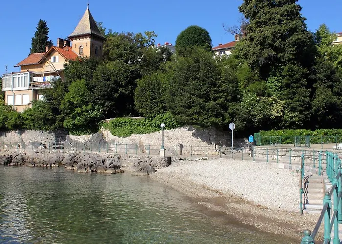 Apartament For Families With Children Opatija - Pobri, Opatija - 7890 *